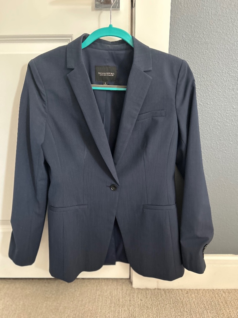 Banana Republic Long and Lean Navy Blazer Sz 6